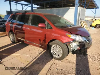 2017 Toyota Sienna XLE Auto Access Seat z VIN 5TDYZ3DCXHS829259, wystawiony jako Copart lot #60167795 z przebiegiem 52 444 mil mil oraz Szkoda całkowita • Salvage title. Historia ofert i sprzedaży dostępna na DreamBid. Obrazek 4.