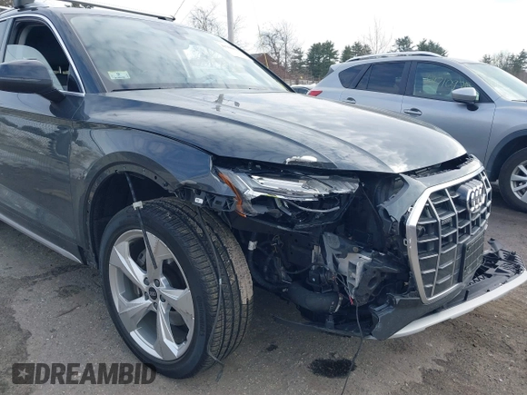 2021 Audi Q5 Prestige with VIN WA1CAAFY5M2050748, listed as a IAAI auction lot 41704470 with 55,162 mi miles. Bid and sale history available at carsss.com. Image 6.