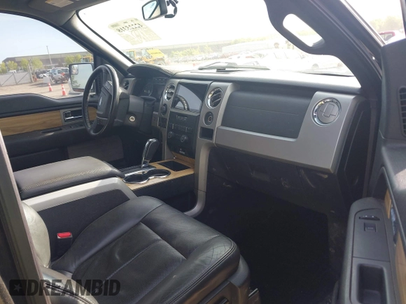 2011 Ford F-150 XL z VIN 1FTFW1EF3BKD55814, wystawiony jako IAAI lot #42225318 z przebiegiem 250 981 mil mil oraz . Historia ofert i sprzedaży dostępna na DreamBid. Obrazek 5.