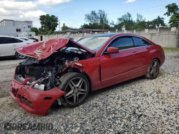 2013 Mercedes-Benz E 350 with VIN WDDKJ5KB9DF192237, listed as a Copart auction lot 75918194 with 98,118 mi miles and Salvage Title. Bid and sale history available at DreamBid. Image 1.