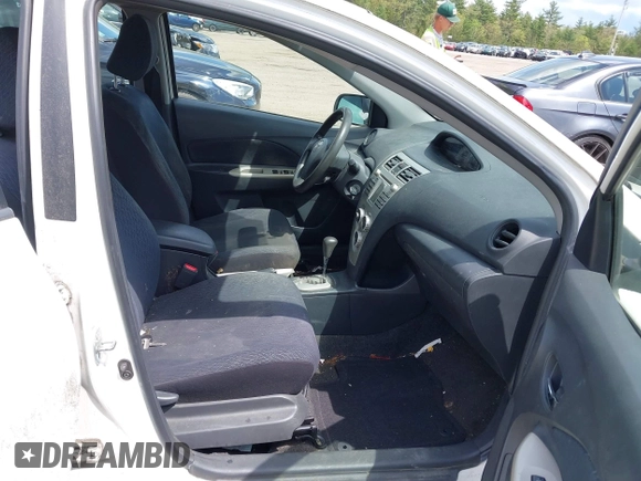 2007 Toyota Yaris with VIN JTDBT923371185726, listed as a IAAI auction lot 42221459 with 274,554 mi miles and . Bid and sale history available at carsss.com. Image 5.