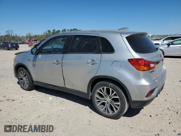 2019 Mitsubishi Outlander SE with VIN JA4AP4AU6KU022258, listed as a Copart auction lot 49253235 with 101,876 mi miles and Salvage title. Bid and sale history available at DreamBid. Image 2.