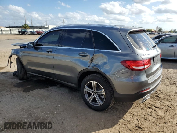 2018 Mercedes-Benz GLC with VIN WDC0G4JB2JV057513, listed as a Copart auction lot 71833722 with 42,998 mi miles. Bid and sale history available at carsss.com. Image 2.