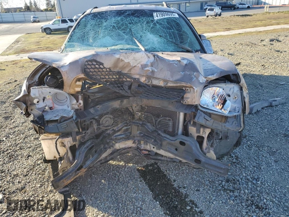 2002 Hyundai Santa Fe GLS with VIN KM8SC13D52U181981, listed as a Copart auction lot 41909695 with 0 mi miles and Salvage Title. Bid and sale history available at carsss.com. Image 5.