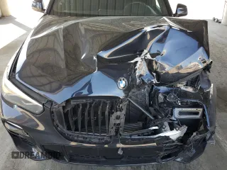 2020 BMW X5 xDrive40i with VIN 5UXCR6C02L9C72472, listed as a Copart auction lot 48023145 with 59,200 mi miles and Salvage title. Bid and sale history available at DreamBid. Image 11.
