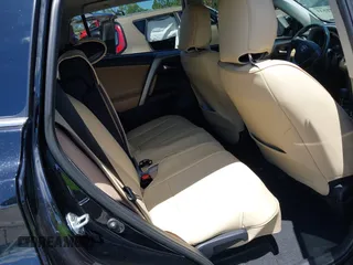 2018 Toyota RAV4 XLE z VIN 2T3RFREV4JW753672, wystawiony jako IAAI lot #42239541 z przebiegiem 83 404 mil mil oraz . Historia ofert i sprzedaży dostępna na DreamBid. Obrazek 8.