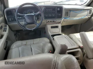 2001 Chevrolet Suburban LT with VIN 3GNFK16TX1G179731, listed as a Copart auction lot 52537565 with 168,205 mi miles and Clean Title. Bid and sale history available at carsss.com. Image 8.