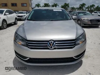 2014 Volkswagen Passat Wolfsburg Edition with VIN 1VWAS7A32EC105139, listed as a Copart auction lot 61187895 with 139,191 mi miles and Clean title. Bid and sale history available at DreamBid. Image 5.