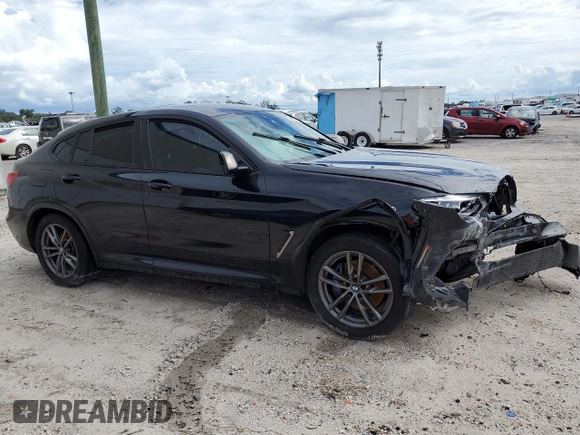 2020 BMW X4 M40i z VIN 5UX2V5C09L9B67302, wystawiony jako Copart lot #70640334 z przebiegiem Nie podano mil oraz Szkoda całkowita • Salvage title. Historia ofert i sprzedaży dostępna na DreamBid. Obrazek 4.