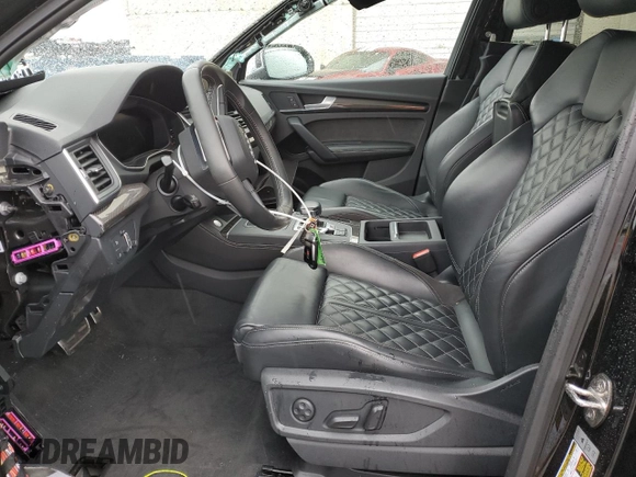 2018 Audi SQ5 Premium Plus with VIN WA1A4AFY9J2133075, listed as a Copart auction lot 48996535 with 0 mi miles and Salvage Title. Bid and sale history available at carsss.com. Image 7.