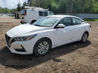2022 Nissan Sentra S z VIN 3N1AB8BV2NY295222, wystawiony jako Copart lot #51172315 z przebiegiem 68 380 mil mil oraz Czysty tytuł • Clean title. Historia ofert i sprzedaży dostępna na DreamBid. Obrazek 1.