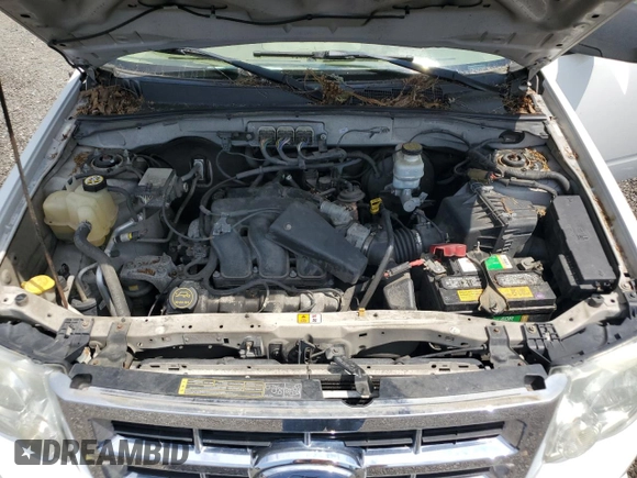 2008 Ford Escape XLT with VIN 1FMCU93108KA90367, listed as a Copart auction lot 60464585 with 205,566 mi miles and Clean title. Bid and sale history available at DreamBid. Image 12.