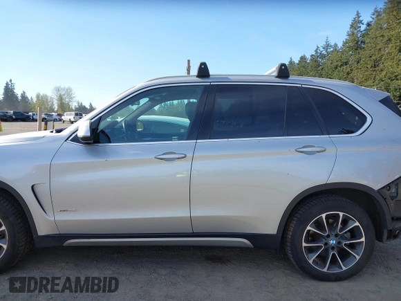 2018 BMW X5 xDrive35i with VIN 5UXKR0C52JL073889, listed as a IAAI auction lot 42035042 with 36,564 mi miles. Bid and sale history available at carsss.com. Image 15.
