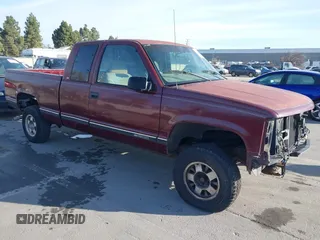 1998 Chevrolet Silverado 1500 with VIN 1GCEC19M6WE253120, listed as a IAAI auction lot 41840993 with 180,624 mi miles and . Bid and sale history available at DreamBid. Image 1.
