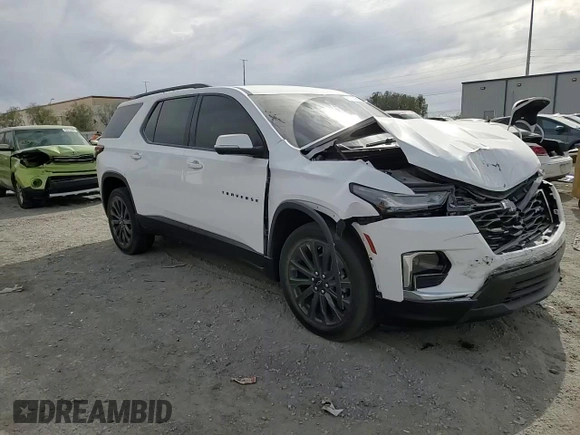 2023 Chevrolet Traverse RS z VIN 1GNERJKW8PJ210800, wystawiony jako Copart lot #53174685 z przebiegiem 24 118 mil mil oraz Szkoda całkowita • Salvage title. Historia ofert i sprzedaży dostępna na DreamBid. Obrazek 11.