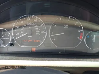 2002 BMW Z3 2.5 z VIN 4USCN33472LM06416, wystawiony jako IAAI lot #42294983 z przebiegiem 175 772 mil mil oraz . Historia ofert i sprzedaży dostępna na DreamBid. Obrazek 7.