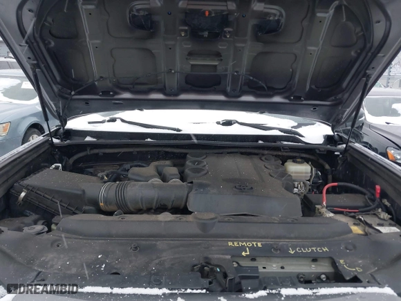 2019 Toyota 4Runner SR5 with VIN JTEBU5JR6K5639752, listed as a IAAI auction lot 41737523 with 85,173 mi miles. Bid and sale history available at carsss.com. Image 10.