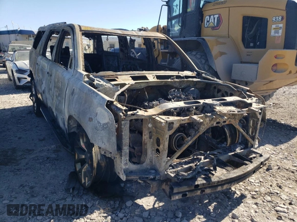 2015 GMC Yukon XL SLT with VIN 1GKS1HKC7FR144293, listed as a Copart auction lot 42151315 with 0 mi miles and Non Repairable. Bid and sale history available at carsss.com. Image 4.