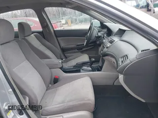 2009 Honda Accord LX-P z VIN 1HGCP26419A129811, wystawiony jako IAAI lot #41575565 z przebiegiem 211 049 mil mil oraz . Historia ofert i sprzedaży dostępna na DreamBid. Obrazek 5.