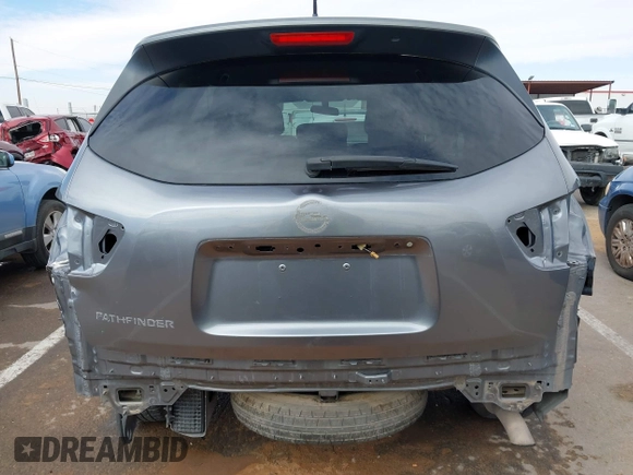 2018 Nissan Pathfinder SL with VIN 5N1DR2MN6JC606813, listed as a IAAI auction lot 41684732 with 101,953 mi miles. Bid and sale history available at carsss.com. Image 17.