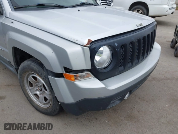 2012 Jeep Patriot Sport with VIN 1C4NJPBB5CD664270, listed as a IAAI auction lot 41786890 with 147,943 mi miles and . Bid and sale history available at DreamBid. Image 6.