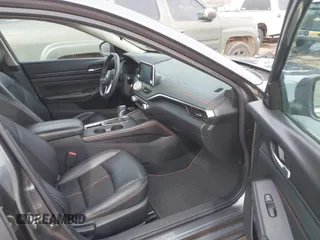 2021 Nissan Altima SR with VIN 1N4BL4CV1MN335698, listed as a IAAI auction lot 41589256 with 80,785 mi miles and . Bid and sale history available at carsss.com. Image 5.