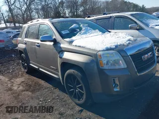 2010 GMC Terrain SLE-2 with VIN 2CTALDEW5A6300291, listed as a IAAI auction lot 41413640 with 999,999 mi miles. Bid and sale history available at carsss.com. Image 1.