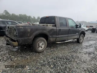 2006 Ford Super Duty F-250 XL with VIN 1FTSW21P96EA72518, listed as a Copart auction lot 70976864 with 223,032 mi miles and Salvage Title. Bid and sale history available at carsss.com. Image 3.