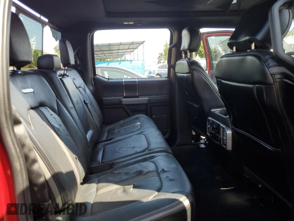 2019 Ford F-150 XL z VIN 1FTEW1E4XKFD33912, wystawiony jako Copart lot #60840845 z przebiegiem 72 012 mil mil oraz Szkoda całkowita • Salvage title. Historia ofert i sprzedaży dostępna na DreamBid. Obrazek 10.