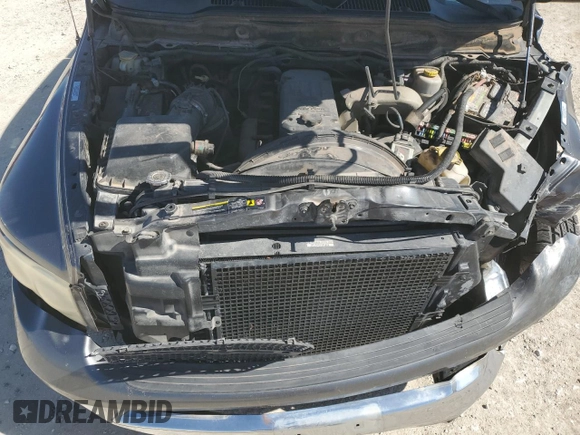 2004 Dodge Ram 2500 SLT with VIN 3D7KA28C24G189077, listed as a Copart auction lot 46672325 with 329,256 mi miles and Salvage Title. Bid and sale history available at carsss.com. Image 11.