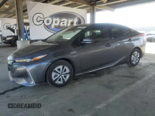 2017 Toyota Prius Plus z VIN JTDKARFP7H3063850, wystawiony jako Copart lot #55668935 z przebiegiem 118 690 mil mil oraz Szkoda całkowita • Salvage title. Historia ofert i sprzedaży dostępna na DreamBid. Obrazek 1.
