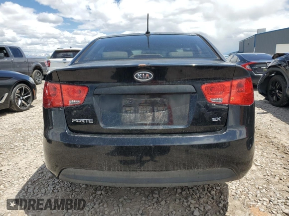 2010 Kia Forte EX z VIN KNAFU4A21A5296203, wystawiony jako Copart lot #57254345 z przebiegiem Nie podano mil oraz Tytuł czysty. Historia ofert i sprzedaży dostępna na DreamBid. Obrazek 6.