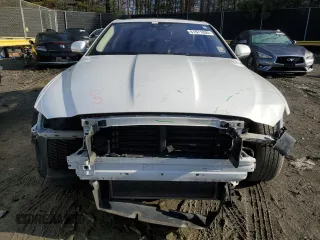 2017 Jaguar XE 25t Premium with VIN SAJAD4BGXHA954787, listed as a Copart auction lot 41871835 with 102,069 mi miles and Salvage Title. Bid and sale history available at carsss.com. Image 5.
