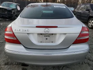 2005 Mercedes-Benz CLK 320 z VIN WDBTJ65J95F150187, wystawiony jako Copart lot #83180484 z przebiegiem 308 530 mil mil oraz Szkoda całkowita • Salvage title. Historia ofert i sprzedaży dostępna na DreamBid. Obrazek 6.