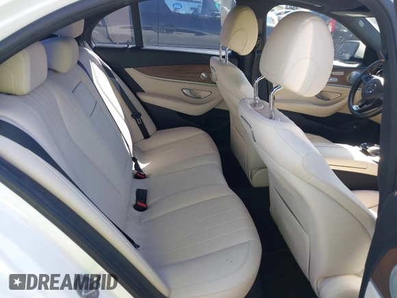 2018 Mercedes-Benz E-Class E 300 with VIN WDDZF4JB7JA436066, listed as a IAAI auction lot 41630541 with 78,055 mi miles. Bid and sale history available at carsss.com. Image 8.