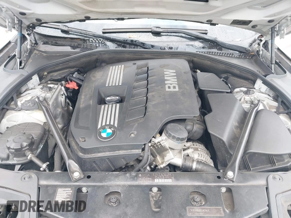 2011 BMW 5 Series 528i with VIN WBAFR1C59BDV76532, listed as a IAAI auction lot 41976374 with 135,732 mi miles and . Bid and sale history available at carsss.com. Image 10.