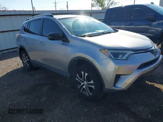 2017 Toyota RAV4 LE z VIN 2T3ZFREV6HW337990, wystawiony jako IAAI lot #40804909 z przebiegiem 152 733 mil mil oraz . Historia ofert i sprzedaży dostępna na DreamBid. Obrazek 1.