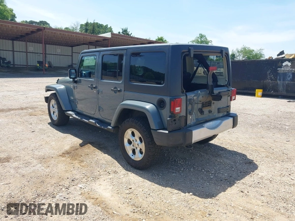 2014 Jeep Wrangler Unlimited Sahara with VIN 1C4BJWEG5EL326980, listed as a IAAI auction lot 42031659 with 116,181 mi miles and . Bid and sale history available at DreamBid. Image 3.
