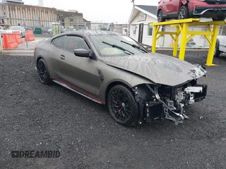 2023 BMW 4 Series z VIN WBS63AZ00PCL29096, wystawiony jako IAAI lot #41944007 z przebiegiem 2 988 mil mil oraz . Historia ofert i sprzedaży dostępna na DreamBid. Obrazek 1.