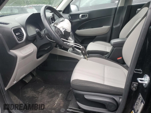 2023 Hyundai Venue SEL с VIN KMHRC8A3XPU268042, выставлен на аукционе Copart как лот 57359425 с пробегом 15 076 миль миль и Списание • Salvage title. История ставок и продаж доступна на DreamBid. Изображение 7.