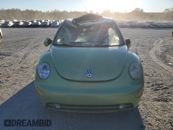 2005 Volkswagen New Beetle Coupe GLS with VIN 3VWCK31C05M415337, listed as a Copart auction lot 76562154 with 113,317 mi miles and Salvage Title. Bid and sale history available at carsss.com. Image 5.