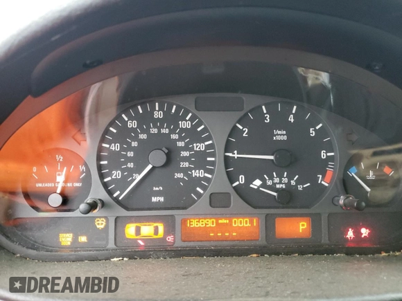 2004 BMW 3 Series 325i with VIN WBAAZ33474KP86431, listed as a Copart auction lot 81770104 with 136,890 mi miles and Salvage Title. Bid and sale history available at carsss.com. Image 9.