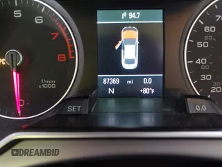 2013 Audi A4 Premium Plus z VIN WAUFFAFL1DA096394, wystawiony jako IAAI lot #42235725 z przebiegiem 87 369 mil mil oraz . Historia ofert i sprzedaży dostępna na DreamBid. Obrazek 15.