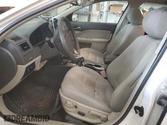2010 Ford Fusion SE with VIN 3FAHP0HA5AR423370, listed as a Copart auction lot 60321275 with 118,822 mi miles and Salvage title. Bid and sale history available at DreamBid. Image 7.