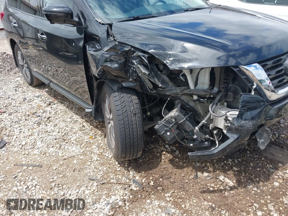 2017 Nissan Pathfinder Platinum with VIN 5N1DR2MM3HC676805, listed as a IAAI auction lot 42218441 with 61,260 mi miles and . Bid and sale history available at DreamBid. Image 6.