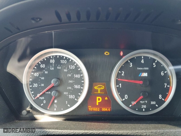 2013 BMW X5 M with VIN 5YMGY0C58DLL15879, listed as a Copart auction lot 71641344 with 101,652 mi miles and Salvage Title. Bid and sale history available at carsss.com. Image 9.