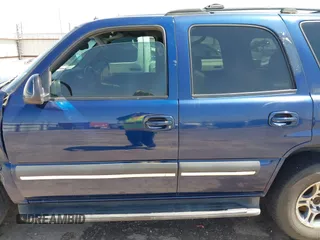 2002 Chevrolet Tahoe LT with VIN 1GNEC13Z52R257092, listed as a IAAI auction lot 41894646 with 333,103 mi miles. Bid and sale history available at carsss.com. Image 14.