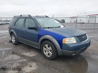 2005 Ford Freestyle SEL with VIN 1FMZK02135GA75440, listed as a IAAI auction lot 41598370 with 150,063 mi miles. Bid and sale history available at carsss.com. Image 1.