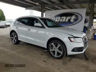 2015 Audi Q5 Premium Plus z VIN WA1DGAFP9FA044955, wystawiony jako Copart lot #60493205 z przebiegiem 109 593 mil mil oraz Szkoda całkowita • Salvage title. Historia ofert i sprzedaży dostępna na DreamBid. Obrazek 4.