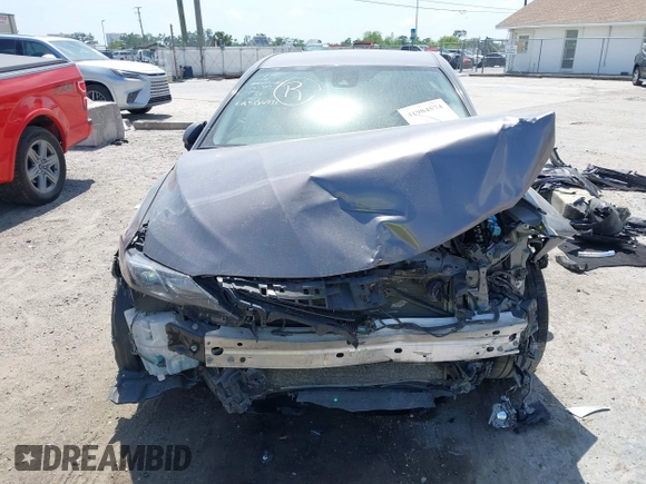 2022 Toyota Camry SE with VIN 4T1G11AKXNU061322, listed as a IAAI auction lot 41984574 with 178,971 mi miles and . Bid and sale history available at DreamBid. Image 6.